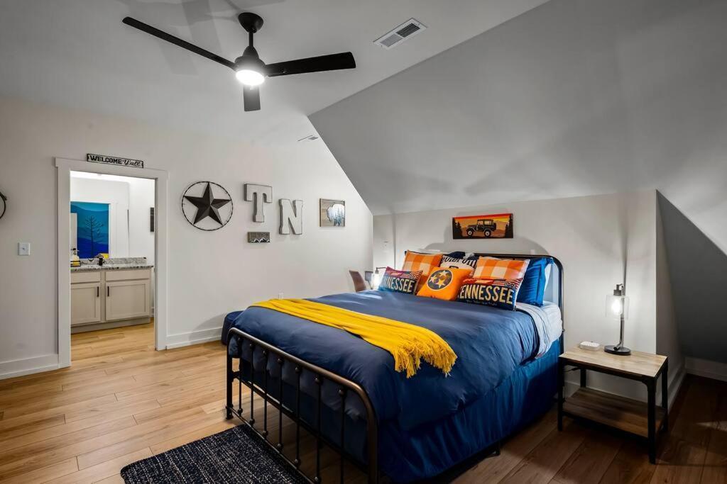 *Dog Friendly*Modern Home-Minutes To Dollywood, Gatlinburg, Smoky Mountains & Pigeon Forge! מראה חיצוני תמונה