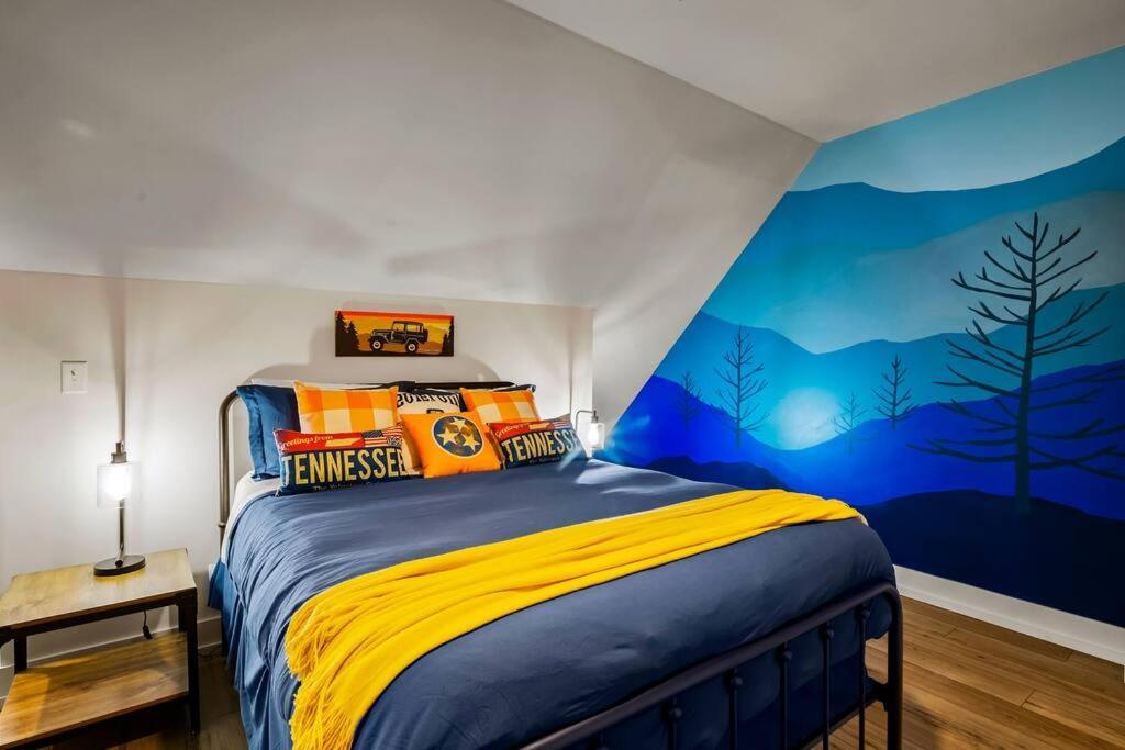 *Dog Friendly*Modern Home-Minutes To Dollywood, Gatlinburg, Smoky Mountains & Pigeon Forge! מראה חיצוני תמונה